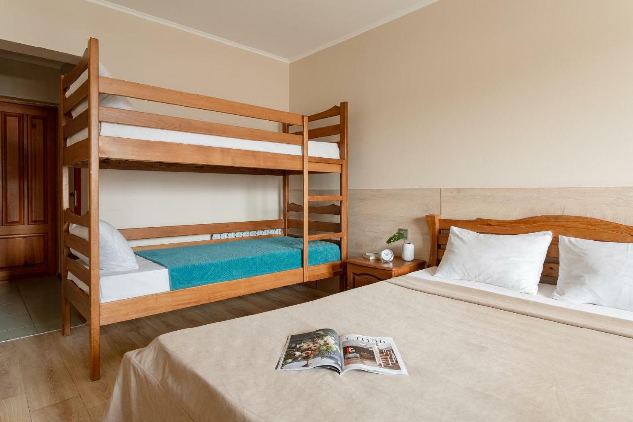 Hotel Atlantik Koblevo Bagian luar foto
